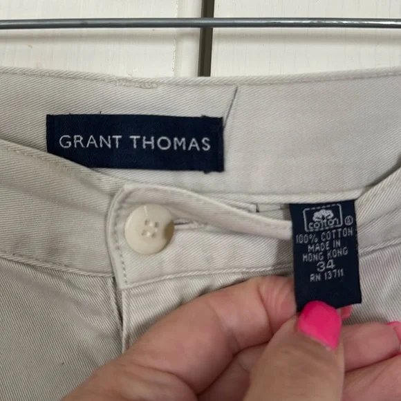 GRANT THOMAS Stone Ivory Pleat Front Chino Shorts Size 34 9” Inseam EUC $75 - Picture 3 of 7
